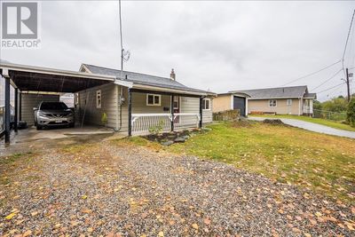 2034 8 Th Ave, House other with 2 bedrooms, 1 bathrooms and 4 parking in Trail BC | Image 2