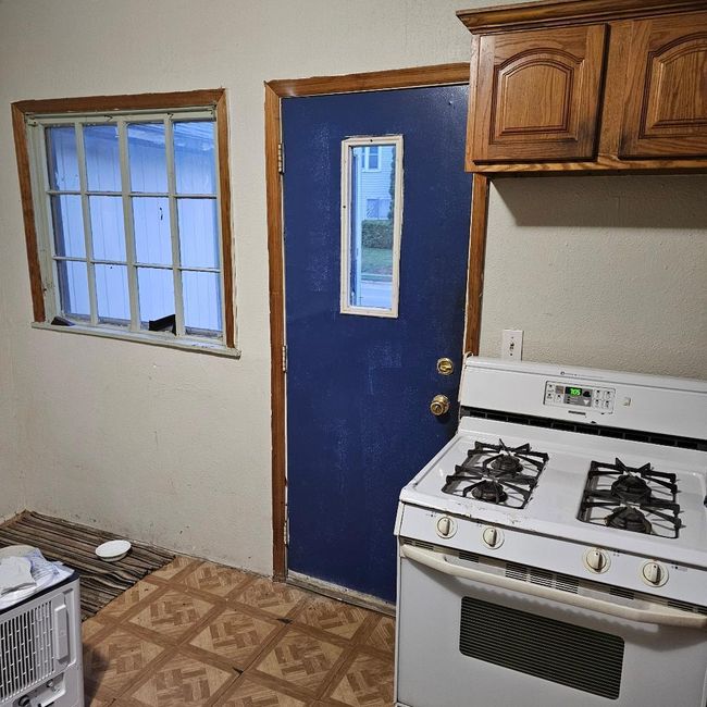 Kitchen | Image 5