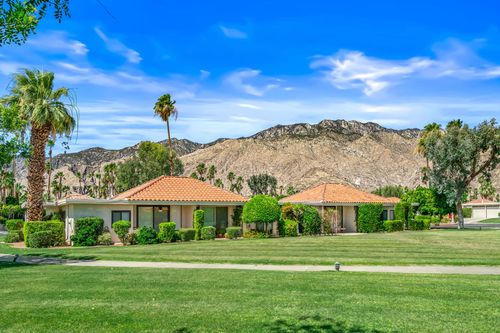 657 N Palomar Cir, Palm Springs, CA, 92262-6240 | Card Image