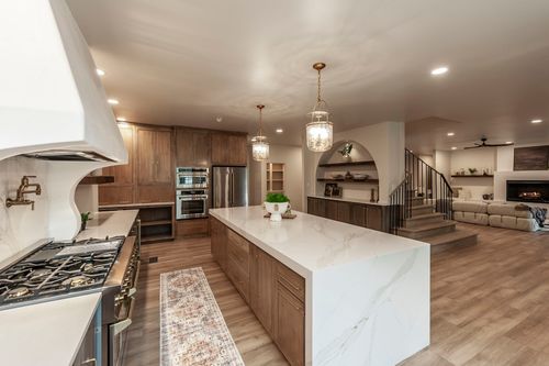1205 Sequoya Trl, Columbia, TN, 38401-8410 | Card Image