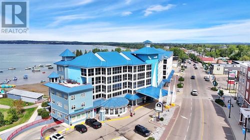205-5100 Lakeshore Dr, Sylvan Lake, AB, T4S2L7 | Card Image
