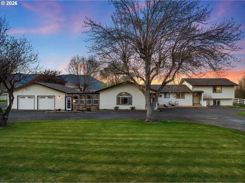 62839 Fruitdale Ln, La Grande, OR, 97850-5320 | Card Image