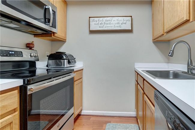 APT-4M - 260 Beach 81 St St, Condo with 1 bedrooms, 1 bathrooms and null parking in Rockaway Beach NY | Image 11