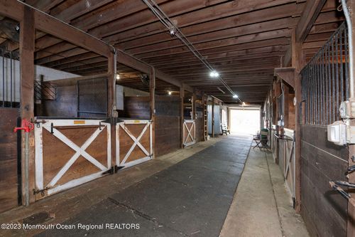 250 Newman Springs Rd, Colts Neck, NJ, 07722-1071 | Card Image