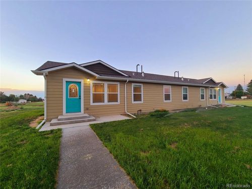 8 E 8th St, Flagler, CO, 80815-5066 | Card Image