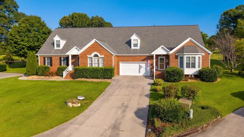 304 Fairway Dr, Athens, TN, 37303-7521 | Card Image