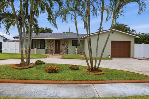 6620 Sw 6th Street, Pembroke Pines, FL, 33023 | Card Image
