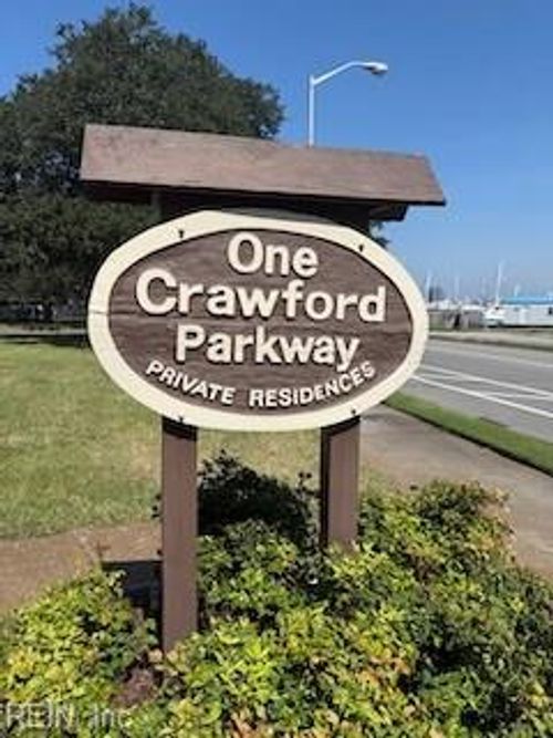 906-1 Crawford Cir, Portsmouth, VA, 23704-3862 | Card Image