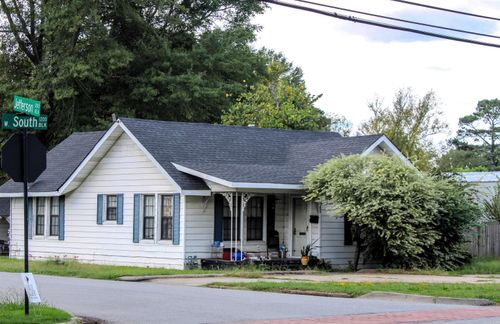 1200 W South St, Benton, AR, 72015-4055 | Card Image