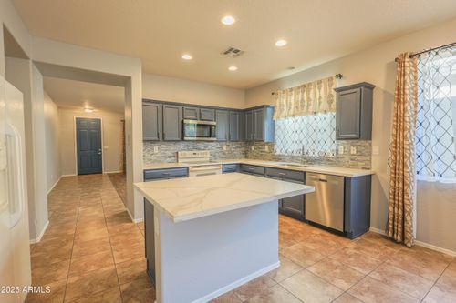 40735 N Trailhead Way, Anthem, AZ, 85086-4938 | Card Image