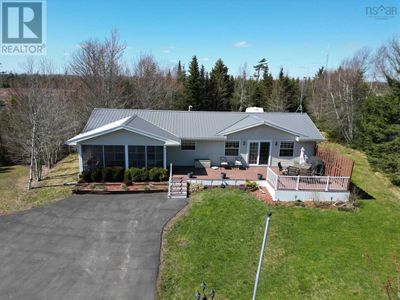 180 Lake Shore Dr, House other with 3 bedrooms, 2 bathrooms and null parking in Great Village NS | Image 1