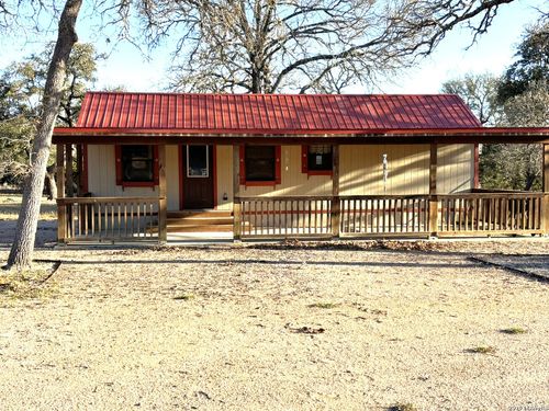 944 Fm 3351 N, Boerne, TX, 78006-3805 | Card Image