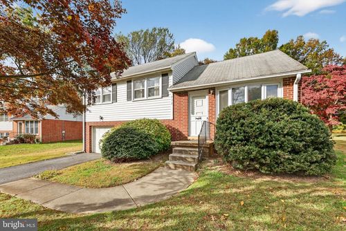 713 Dorcaster Dr, WILMINGTON, DE, 19808-2213 | Card Image