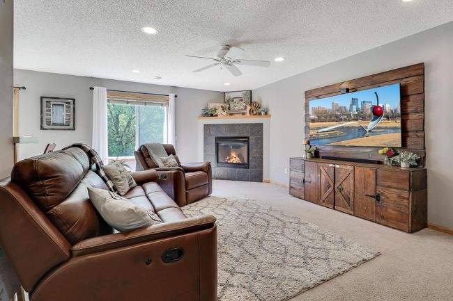1704 Talon Trl, Townhouse with 3 bedrooms, 3 bathrooms and null parking in Eagan MN | Image 4