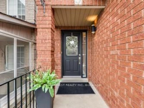 26 Shady Glen Cres, Bolton, ON, L7E2K4 | Card Image