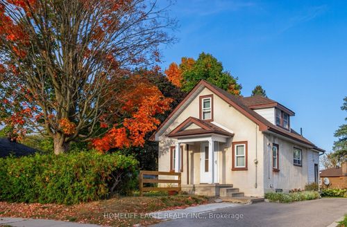 75 Denne Blvd, Newmarket, ON, L3Y4H5 | Card Image