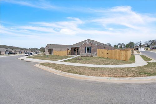 3229 Wolf Creek Street, Springdale, AR, 72764 | Card Image