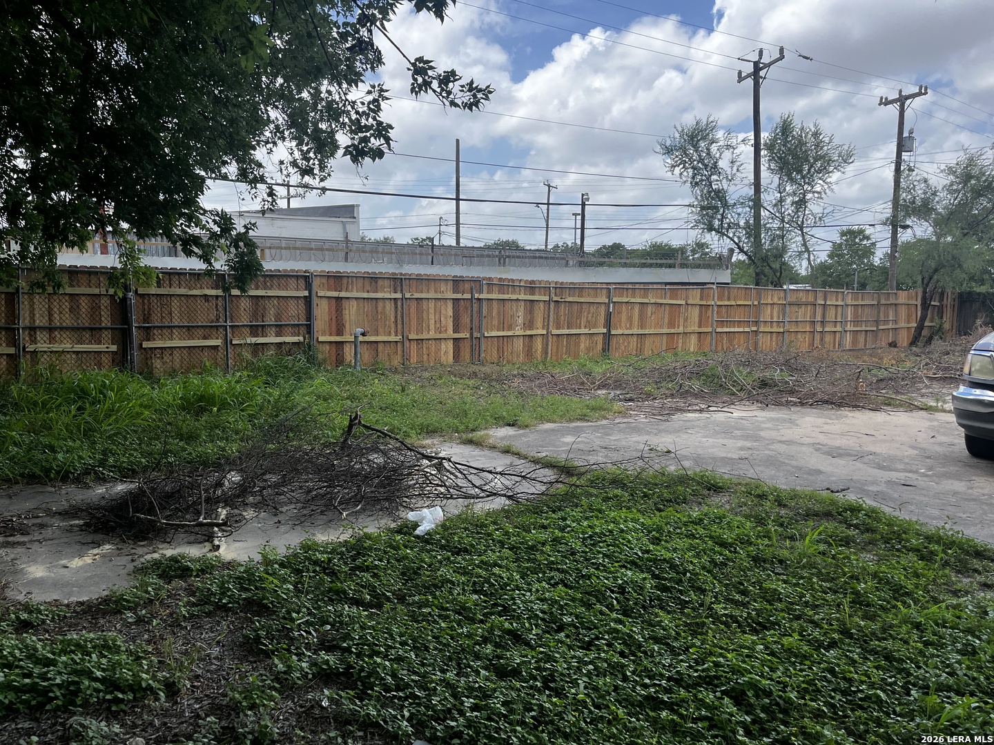 Land in San Antonio