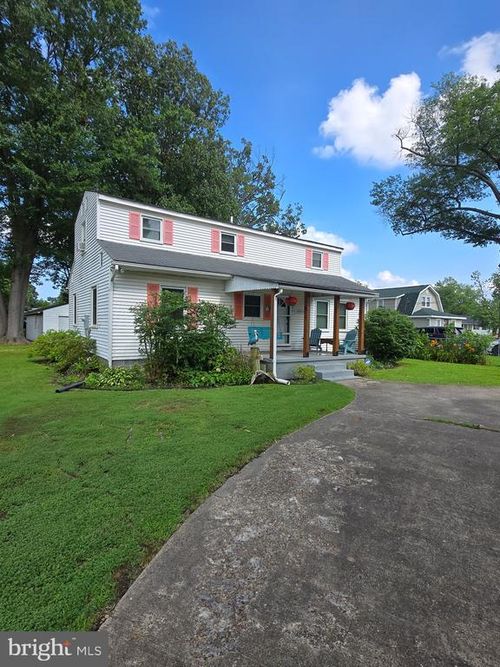 412 Marshall Ave, COLONIAL BEACH, VA, 22443-2521 | Card Image