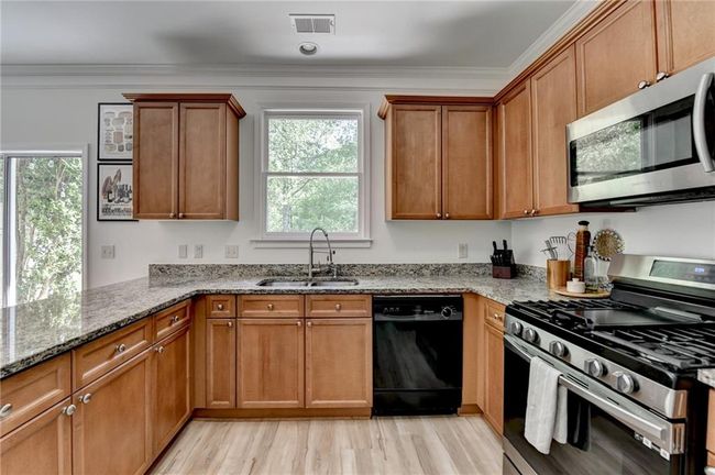 1213 Harris Commons Pl, Townhouse with 2 bedrooms, 3 bathrooms and 2 parking in Roswell GA | Image 14