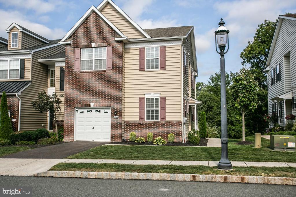 Morgan Hill Dr, Pennsburg, PA 18073