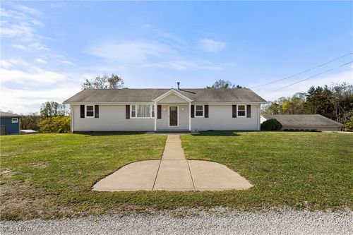 61060 Webb Heights Rd, Shadyside, OH, 43947-9798 | Card Image