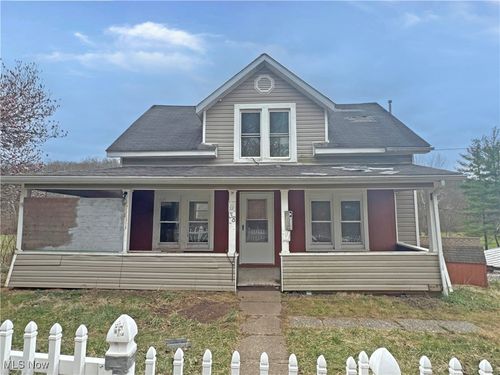38 Radabaugh Rd, Marietta, OH, 45750-8413 | Card Image