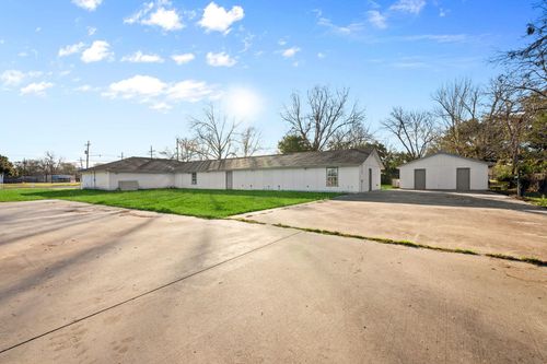 114 Main Street, Hull, TX, 77564 | Card Image