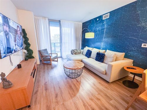 r805-2602 E Hallandale Beach Blvd, Hallandale Beach, FL, 33009-4819 | Card Image