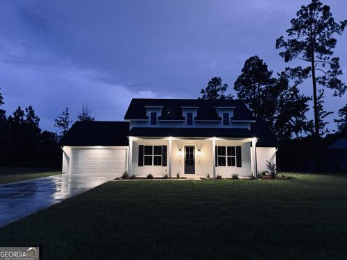 153 Silver Bluff Cir, Brunswick, GA, 31523-8412 | Card Image