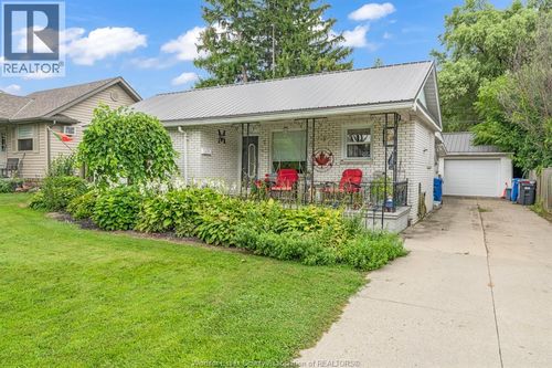 7 Churchill Avenue, Leamington, ON, N8H3R5 | Card Image