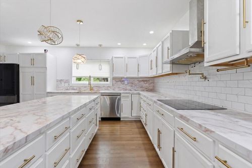 10 Old Orchard Road, Gorham, ME, 04038 | Card Image