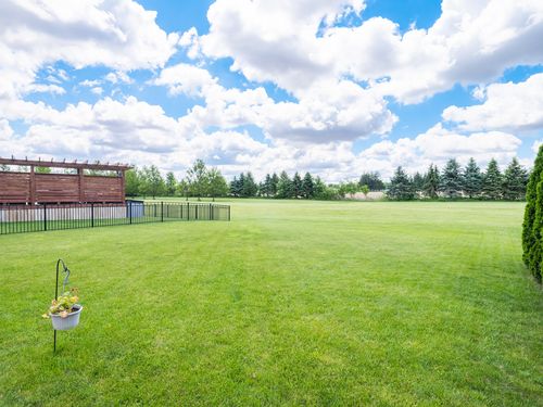 1266 Willow Glen Dr, Metamora, IL, 61548-1402 | Card Image