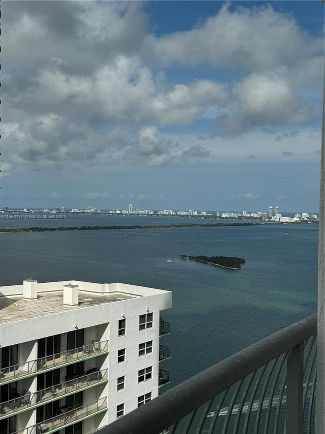 APT-4109 - 1750 N Bayshore Dr, Condo with 1 bedrooms, 1 bathrooms and null parking in Miami FL | Image 13
