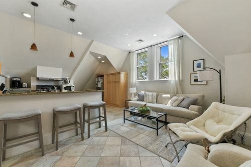 apt-6-1774 Beacon St, Brookline, MA, 02445-2007 | Card Image