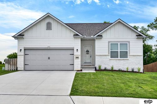 20882 Camelback Ave, Gretna, NE, 68028-5101 | Card Image