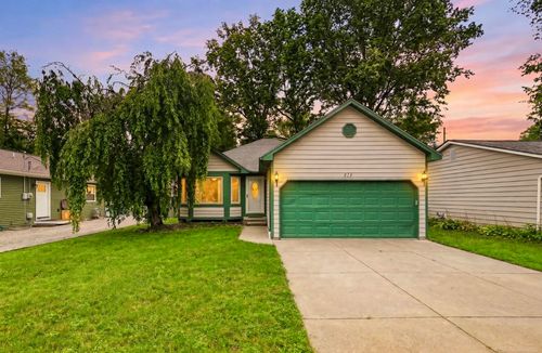 474 Maple St, Algonac, MI, 48001-1027 | Card Image