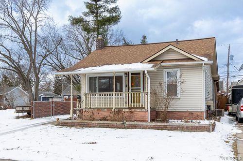 26627 Rialto St, Madison Heights, MI, 48071-3738 | Card Image