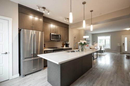 156 Livingston Common Ne, Calgary, AB, T3P1K1 | Card Image