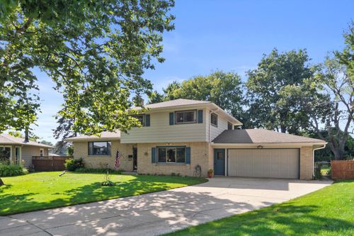 1504 Roosevelt Ave, RACINE, WI, 53406-4573 | Card Image