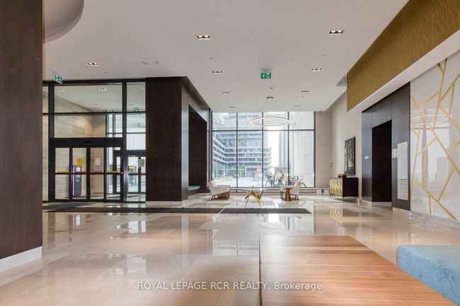 425 - 9000 Jane St, Condo with 1 bedrooms, 2 bathrooms and null parking in Concord ON | Image 31