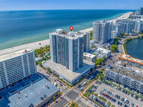 apt-407-2655 Collins Ave, Miami Beach, FL, 33140-4708 | Card Image