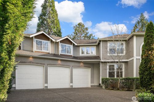 414 10th Street S, Kirkland, WA, 98033 | Card Image