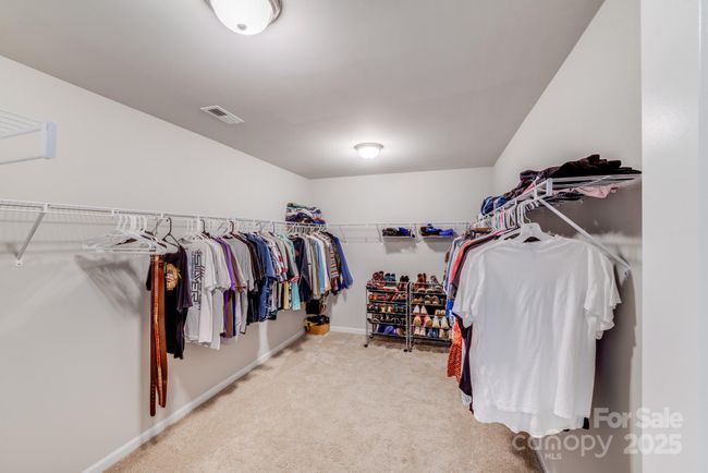 Huge Walk in Owners Closet | Image 29
