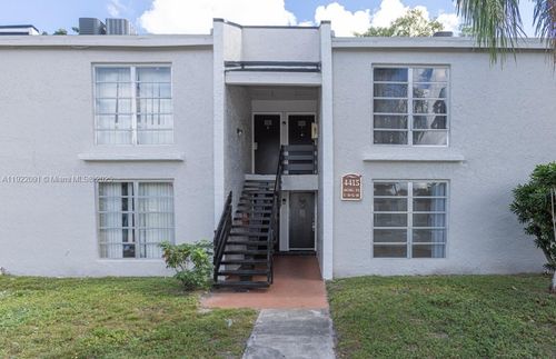 c-4415 Treehouse Ln, Tamarac, FL, 33319-3378 | Card Image