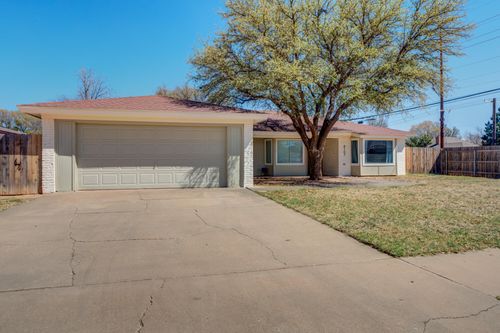 8107 Knoxville Ave, Lubbock, TX, 79423-1705 | Card Image