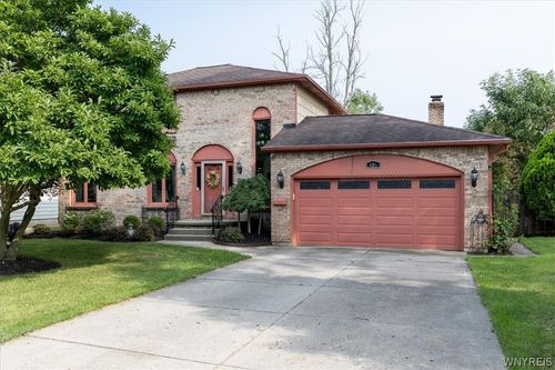 486 Cottonwood Dr, Amherst, NY, 14221-1513 | Card Image