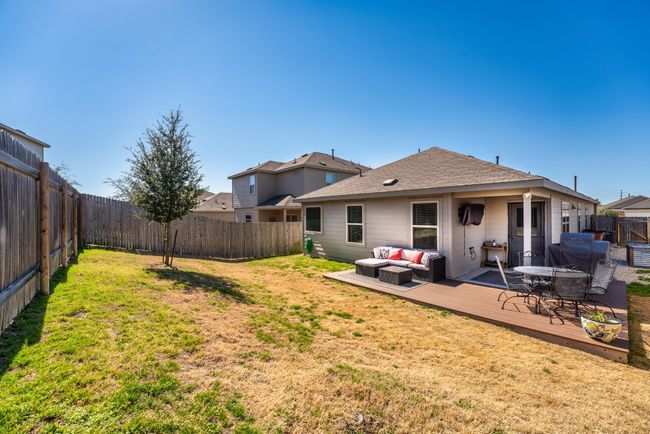Large deck space | Image 19