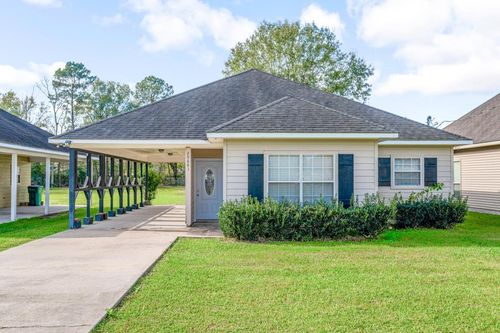 29883 Gaylord Rd, Walker, LA, 70785-8015 | Card Image