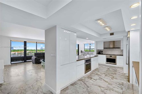 b1210-2 Grove Isle Dr, Miami, FL, 33133-4119 | Card Image